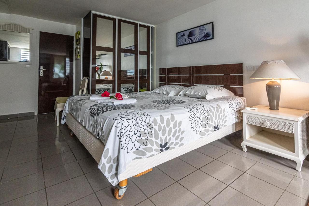 Studio En Duplex , Face A La Mer Le Gosier  Bagian luar foto