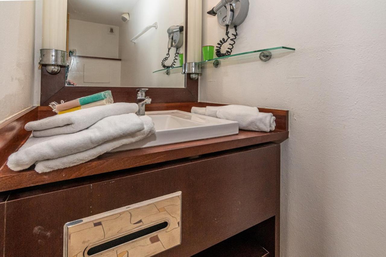 Studio En Duplex , Face A La Mer Le Gosier  Bagian luar foto